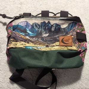 Rachel Pohl/ Wild Brush Summertime Hippack